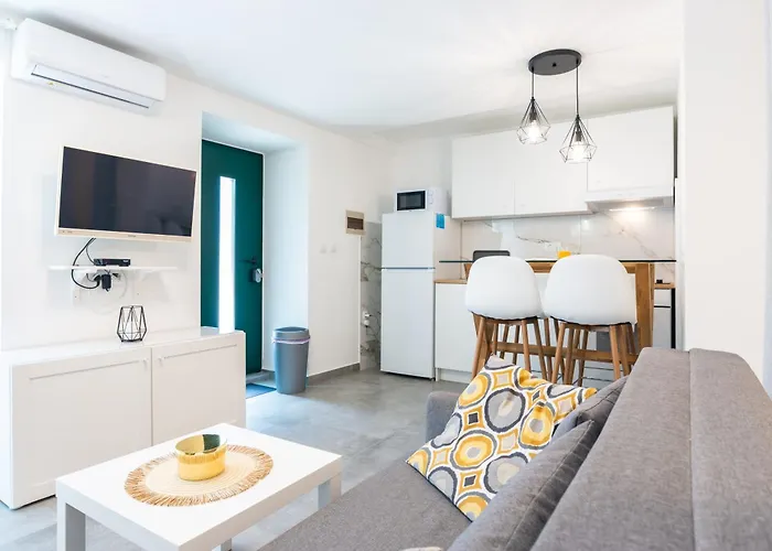 By The Sea アパート *