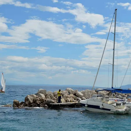 Apartmán By The Sea *