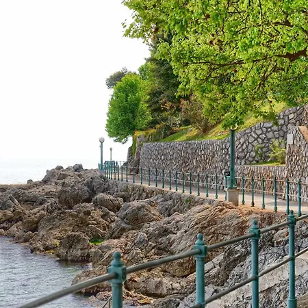 By The Sea Apartmán Ičići