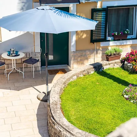 By The Sea Apartmán Ičići